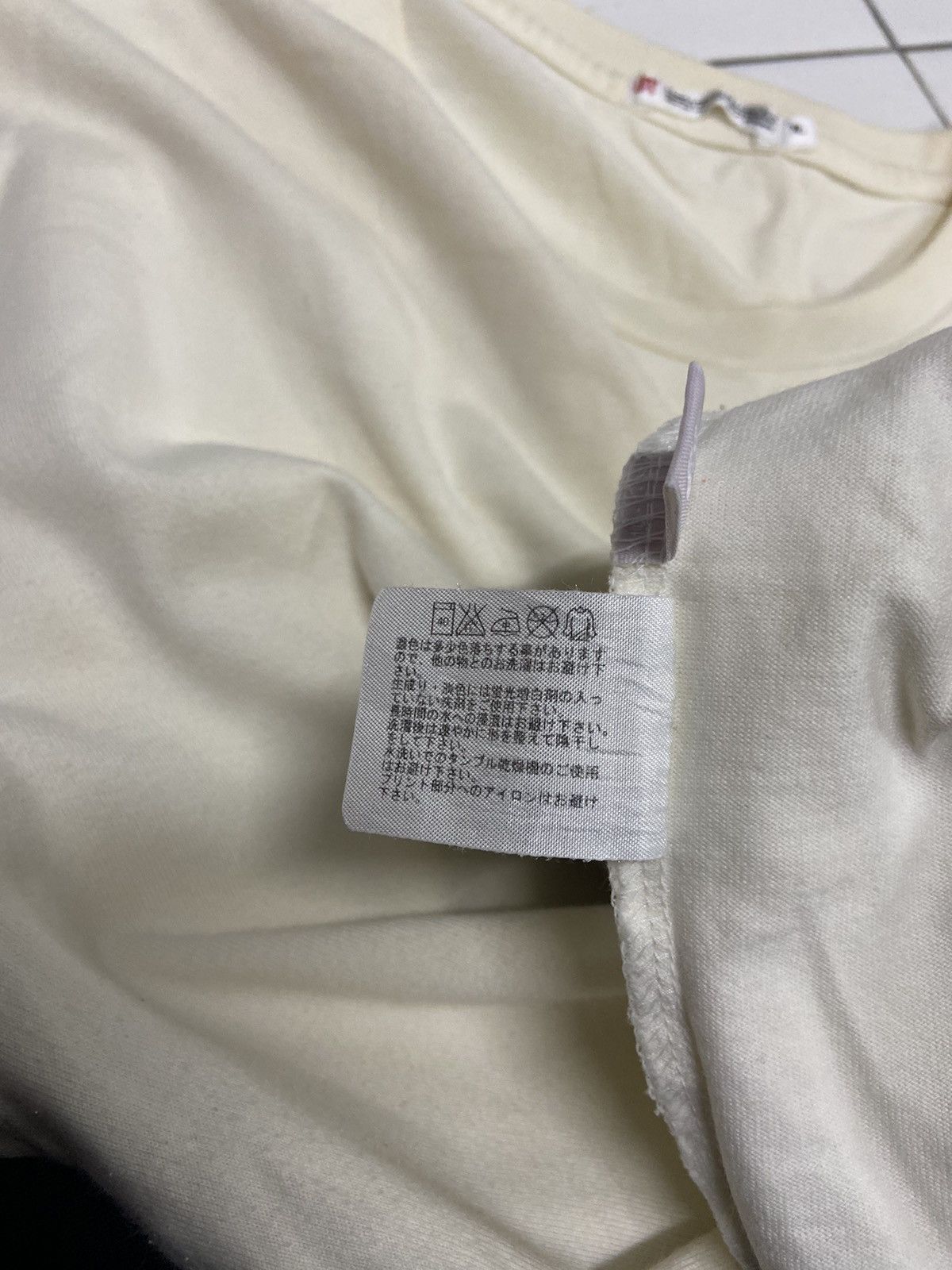 Uniqlo UNIQLO LA POULE TEE SHIRT Size US L / EU 52-54 / 3 - 10 Thumbnail
