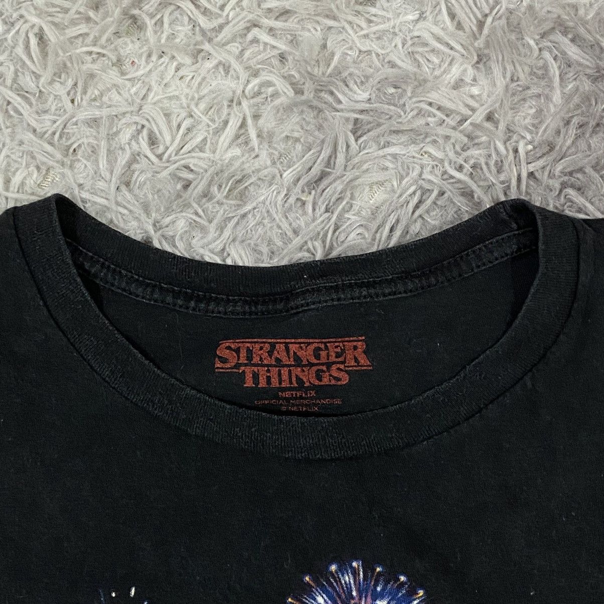 Vintage Tv series movie stranger things film Size US XXL / EU 58 / 5 - 3 Thumbnail
