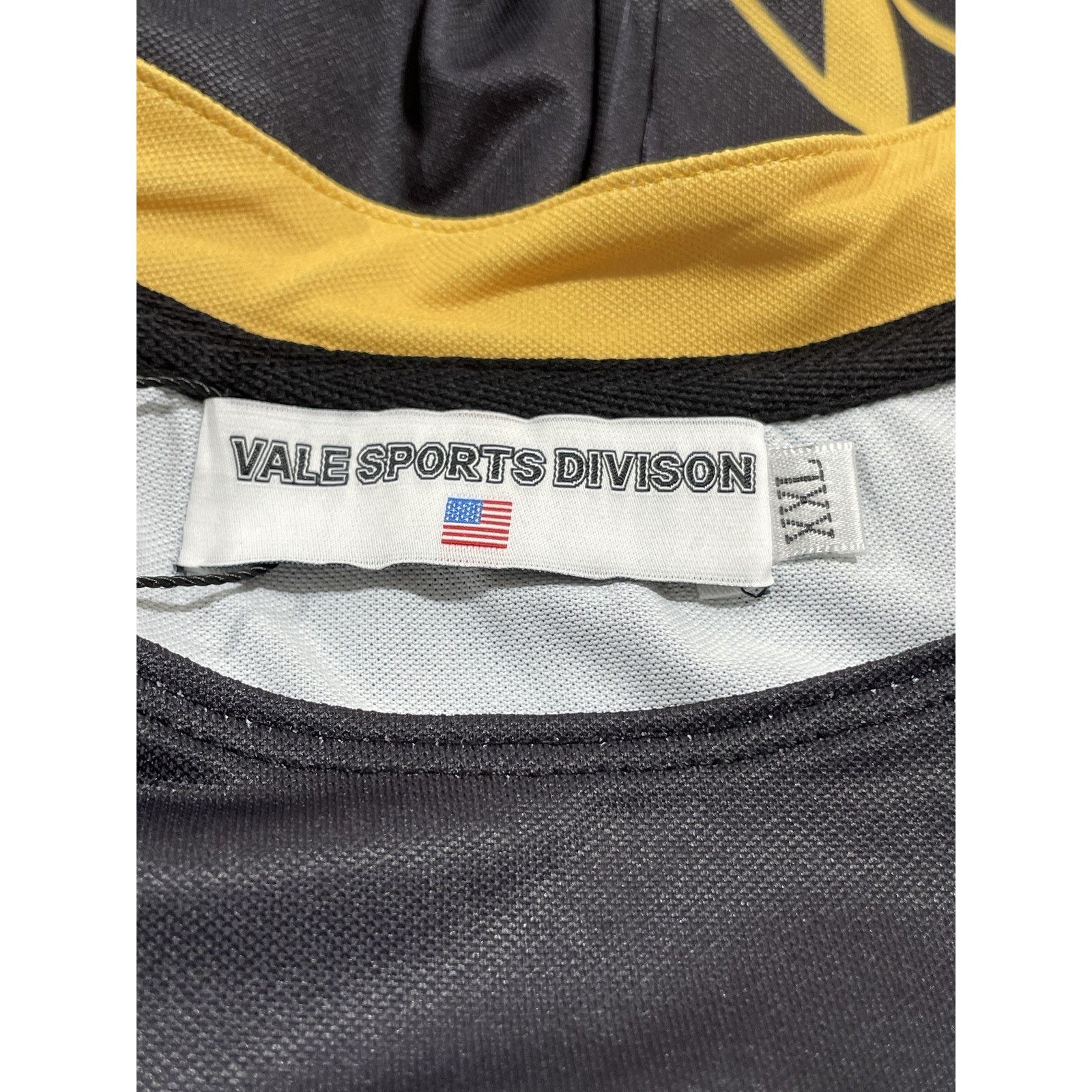 Vale VALE FOREVER DREAMS FUTBALL JERSEY SIZE XXL NEW Size US XXL / EU 58 / 5 - 5 Thumbnail