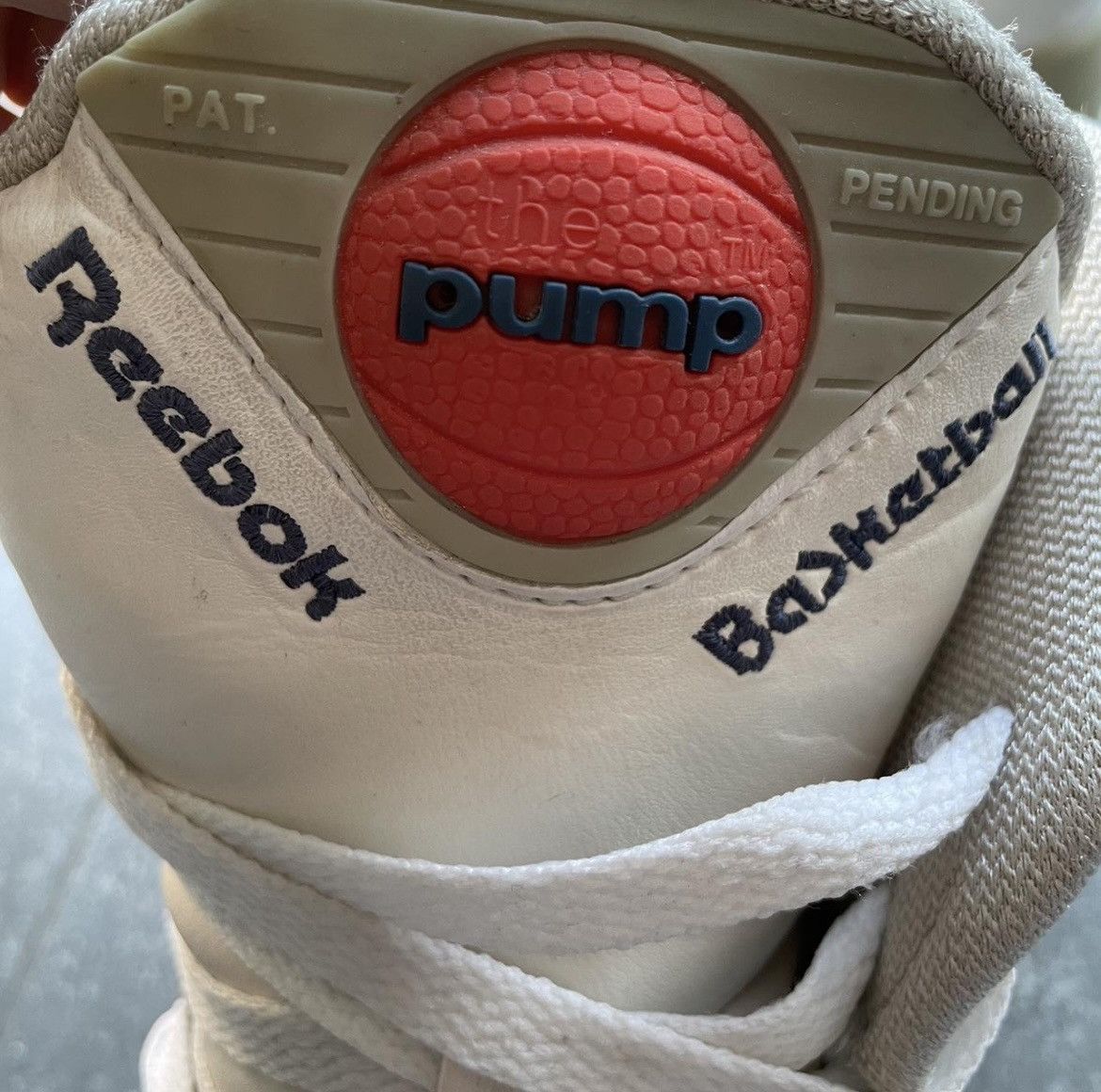 Reebok Reebok The Pump OG Bringback 25th Anniversary Size US 9.5 / EU 42-43 - 6 Thumbnail
