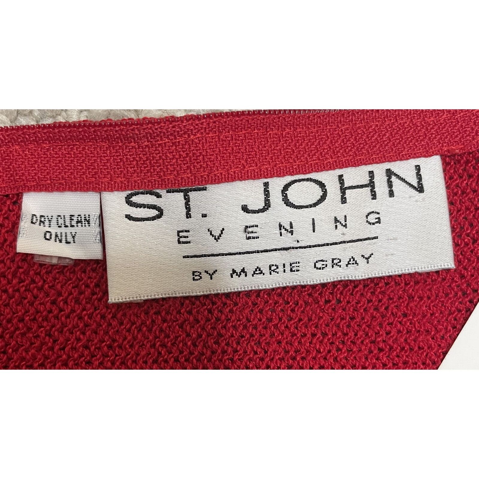 St. John VTG St John Bright Red Wrap V Neck Dress 4 Rhinestone Belt Size S / US 4 / IT 40 - 9 Thumbnail