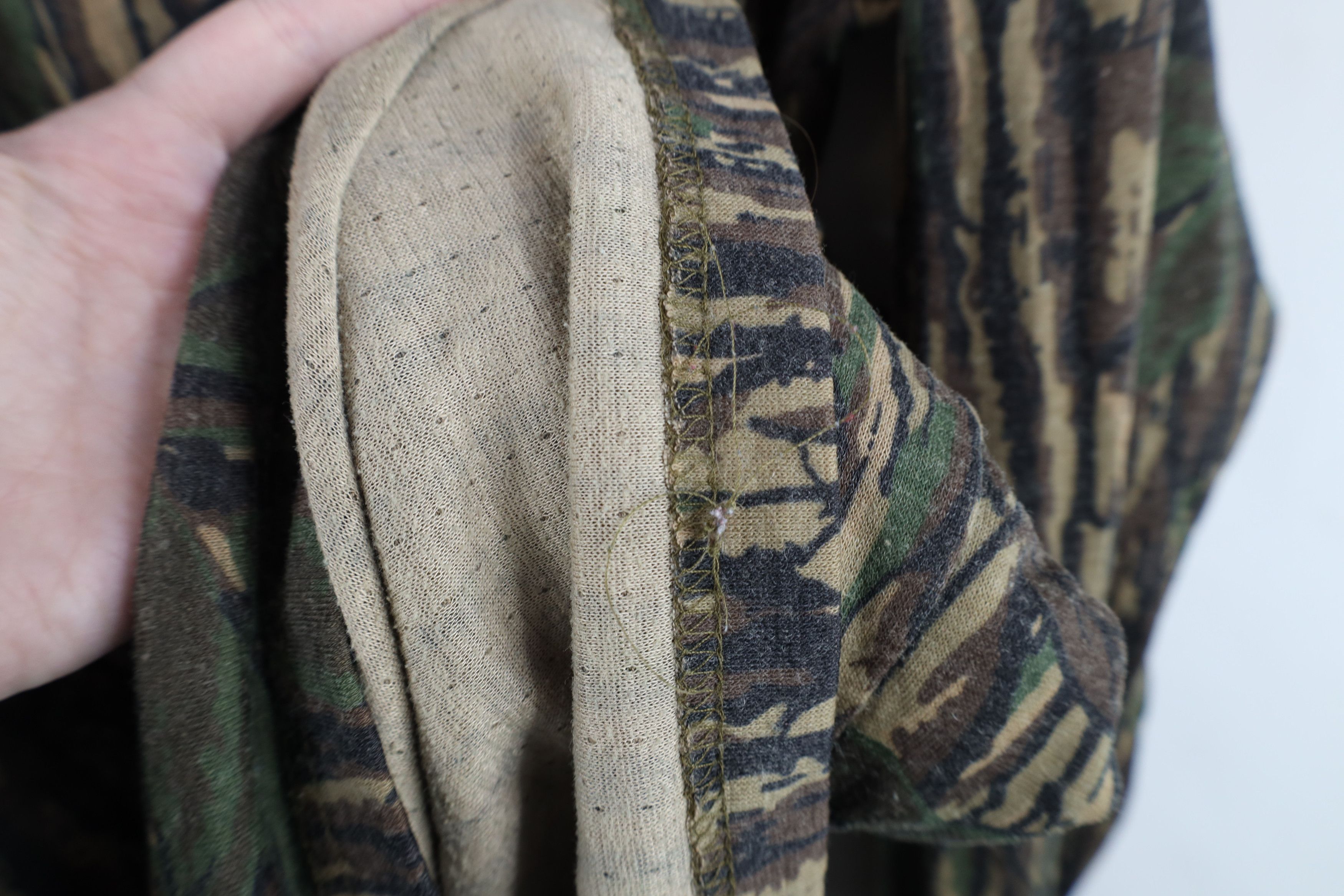 Vintage Vintage 90s Streetwear Knit Camouflage Henley T-Shirt US Size US XXL / EU 58 / 5 - 8 Thumbnail