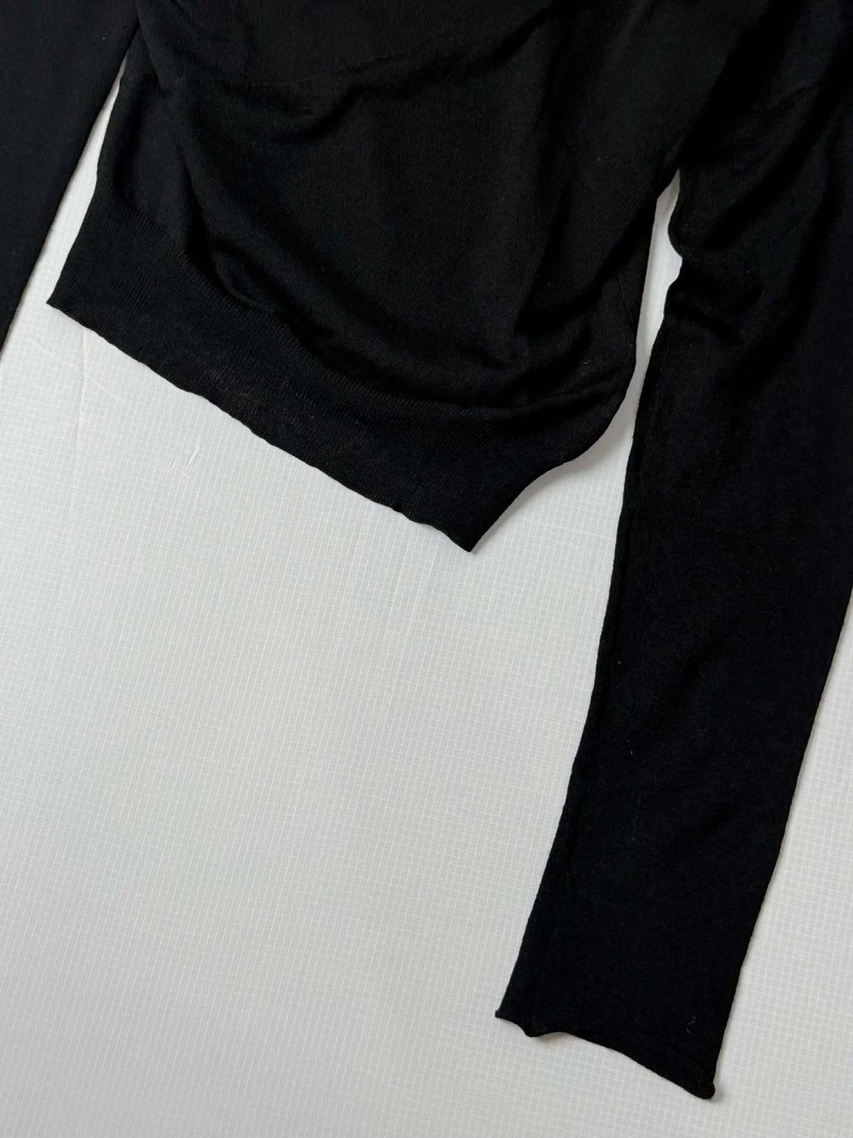 Gucci 2000’s Gucci by Tom Ford Shoulder Drop Mesh Long-Sleeve Size XS / US 0-2 / IT 36-38 - 4 Thumbnail