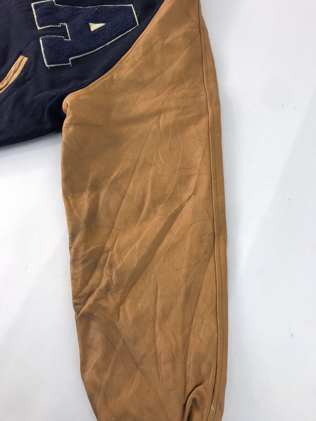 Genuine Leather Dog House Griffey 24 Simple Varsity Jacket Leather Sleeve Size US L / EU 52-54 / 3 - 16 Thumbnail