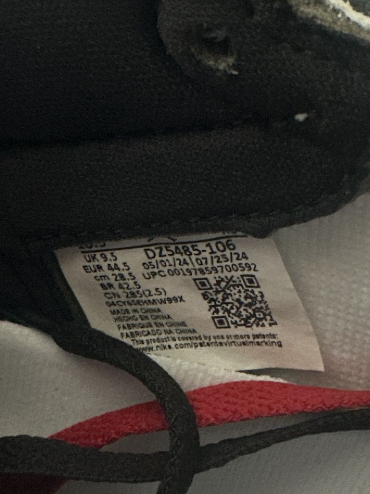 Nike Jordan 1 Black Toe Reimagined Size US 10.5 / EU 43-44 - 7 Thumbnail