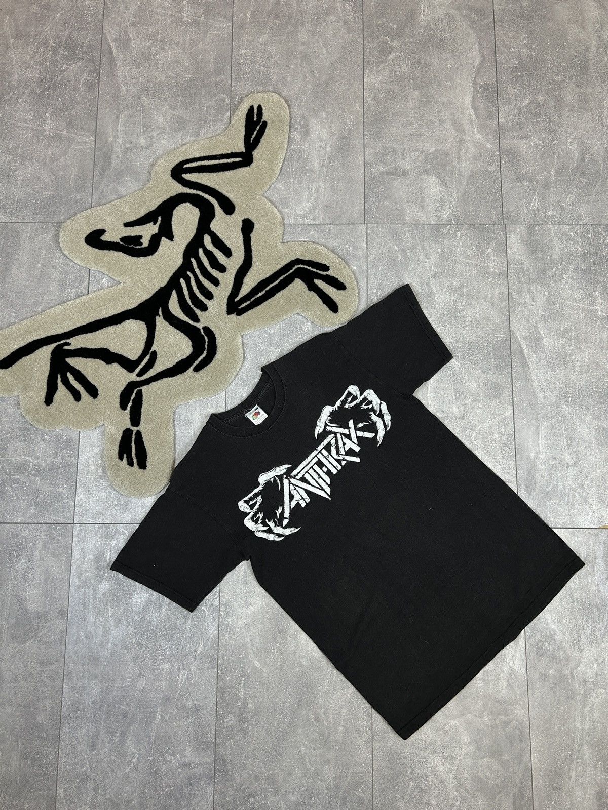 Band Tees × Vintage Mens Vintage Anthrax T Shirt rock band tee streetwear rare Size US S / EU 44-46 / 1 - 2 Thumbnail
