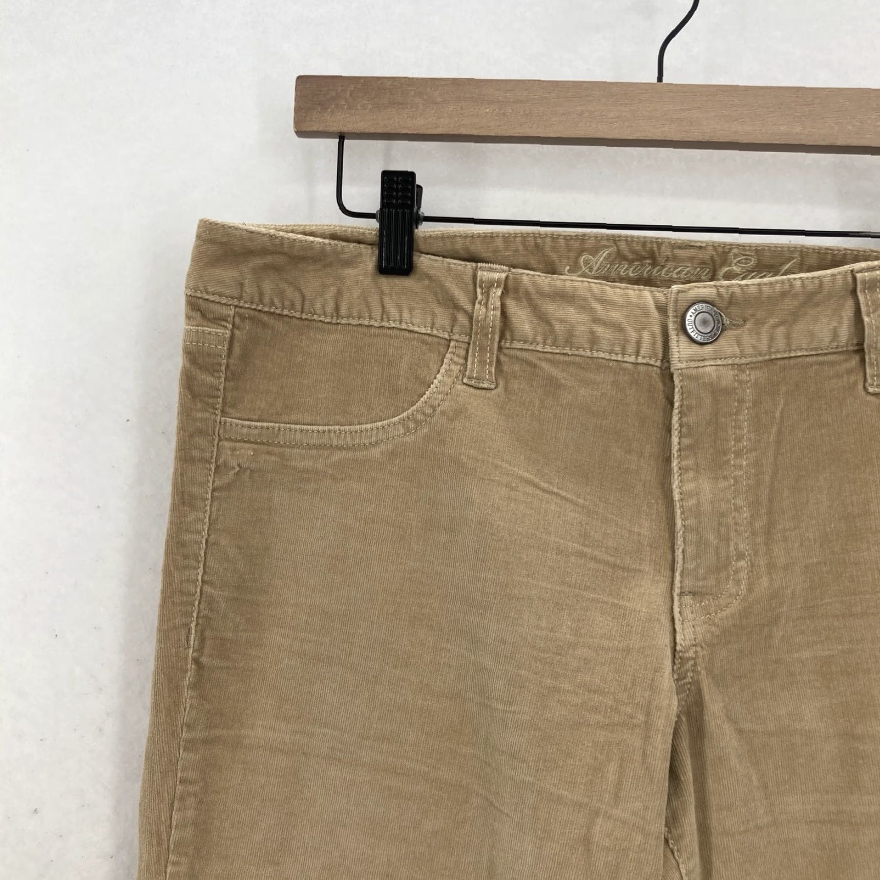American Eagle Outfitters American Eagle Outfitters Pants Womens 14 Tan Stretch Corduroy Jegging Casual Preppy City Size 36" / US 14 / IT 50 - 3 Thumbnail