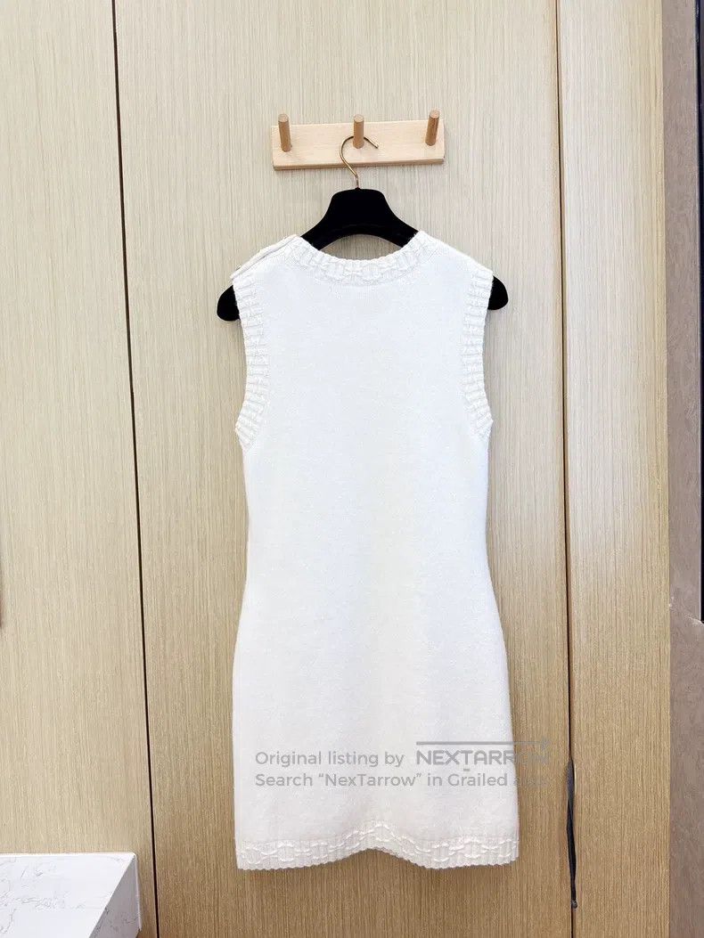 Chanel Chanel Off-white knitted sleeveless dress Size XS / US 0-2 / IT 36-38 - 5 Thumbnail