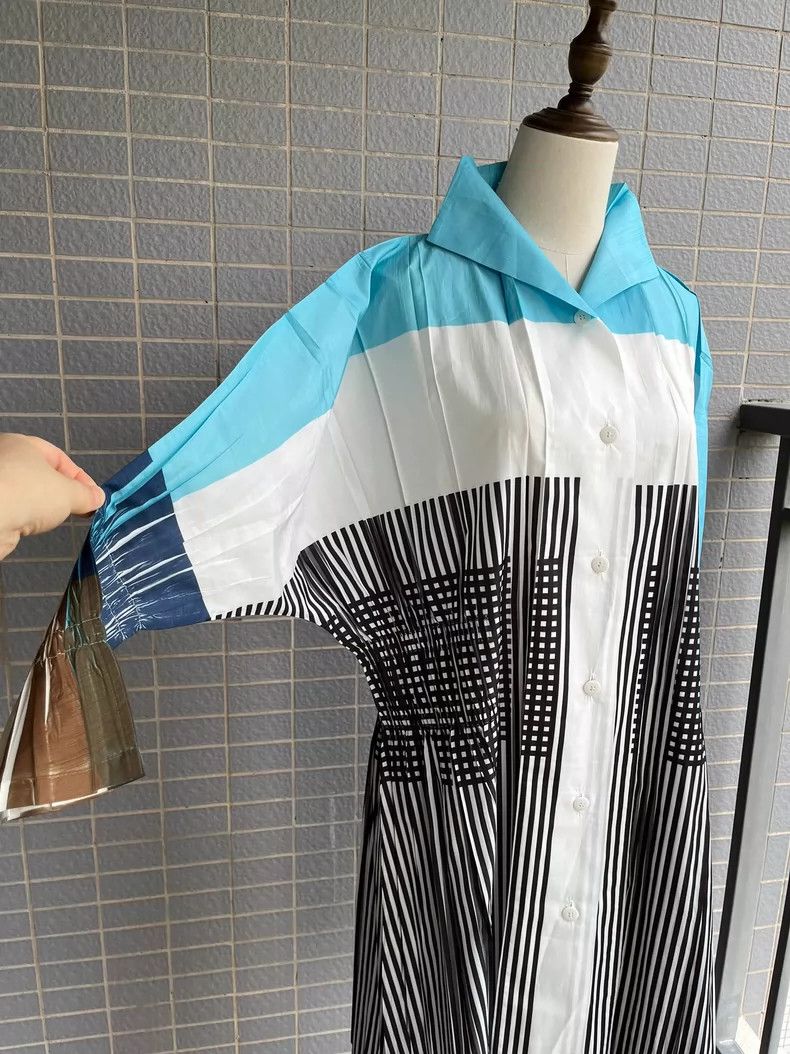 Issey Miyake Issey Miyake size:2 A blue and grey main line geometric st Size M / US 6-8 / IT 42-44 - 4 Thumbnail