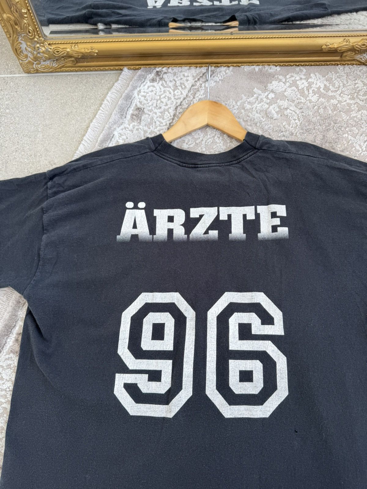 Band Tees Vintage 1996 Die Arzte Band T-shirt Size US XL / EU 56 / 4 - 13 Thumbnail
