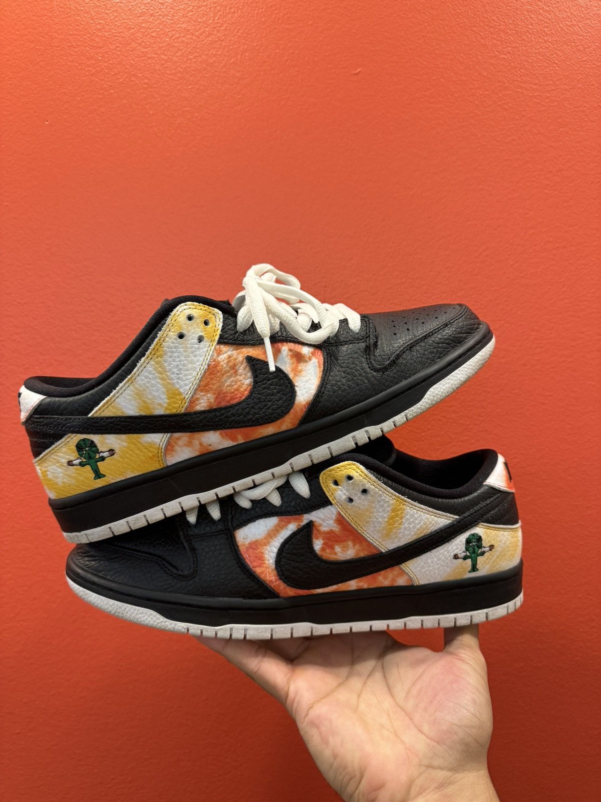 Nike Nike sb dunk low “ ray gun “ | Grailed