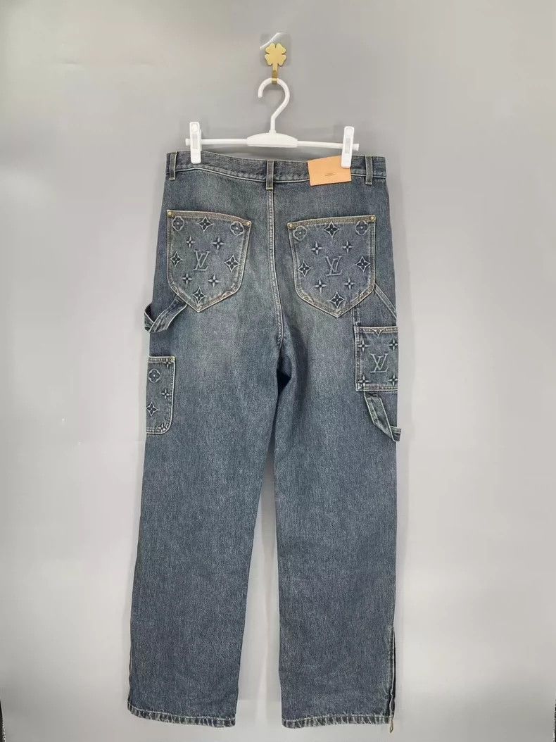 Louis Vuitton Louis Vuitton Logo Embossed Loose Straight-Leg Work Jeans 2 Size US 33 - 2 Thumbnail