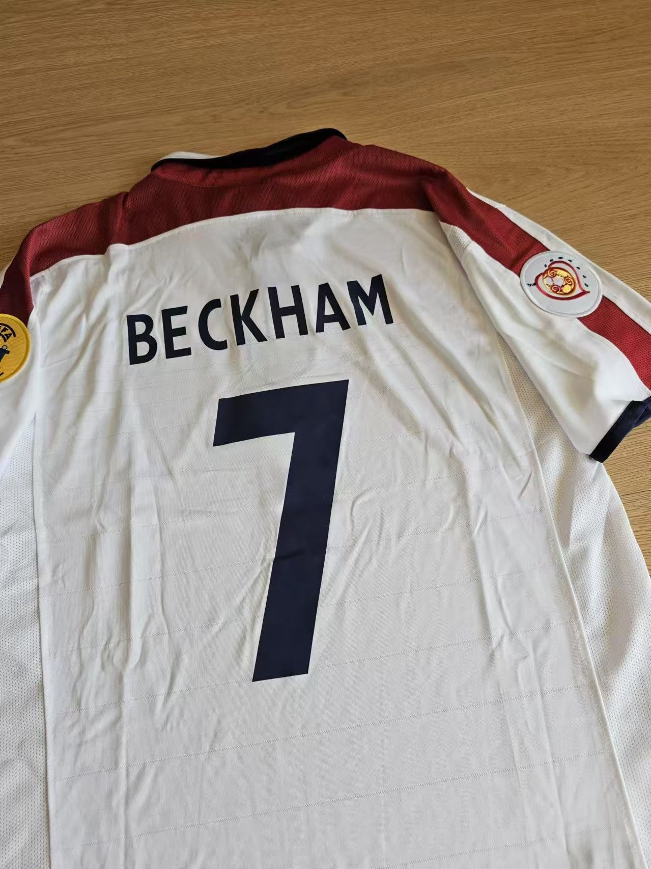 Umbro 2004 England #7 David Beckham Jersey Home Size US L / EU 52-54 / 3 - 3 Thumbnail