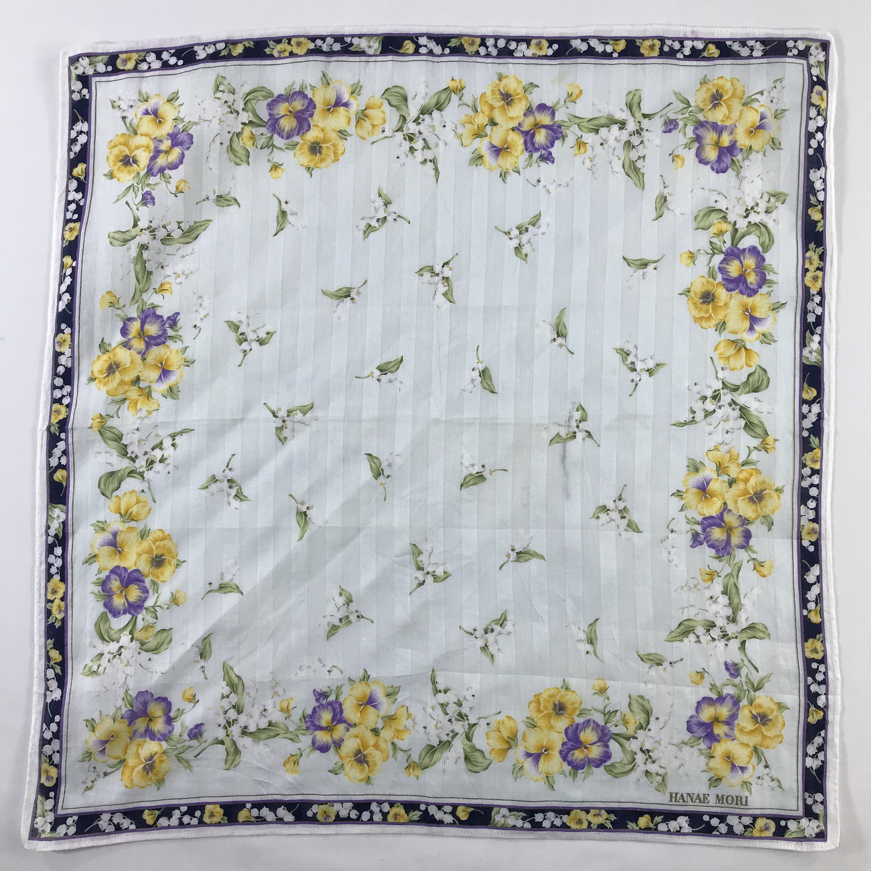 Hanae Mori × Vintage Hanae Mori Bandana / Handkerchief / Neckerchief - S654 Size ONE SIZE - 1 Thumbnail