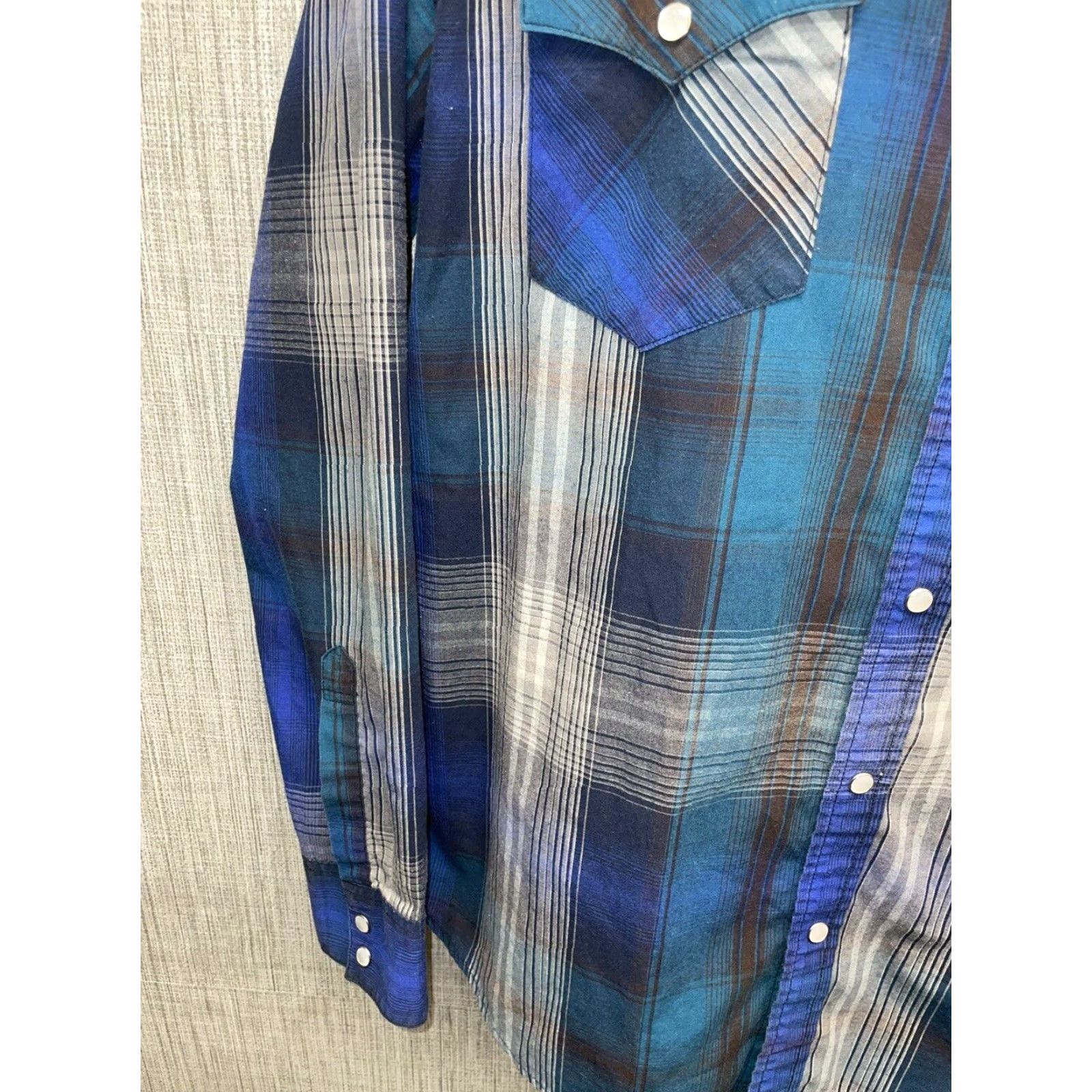 Levi's VINTAGE Levi's Men's Long Sleeve Plaid Button-Down Shirt XL Blue Size US XL / EU 56 / 4 - 4 Thumbnail