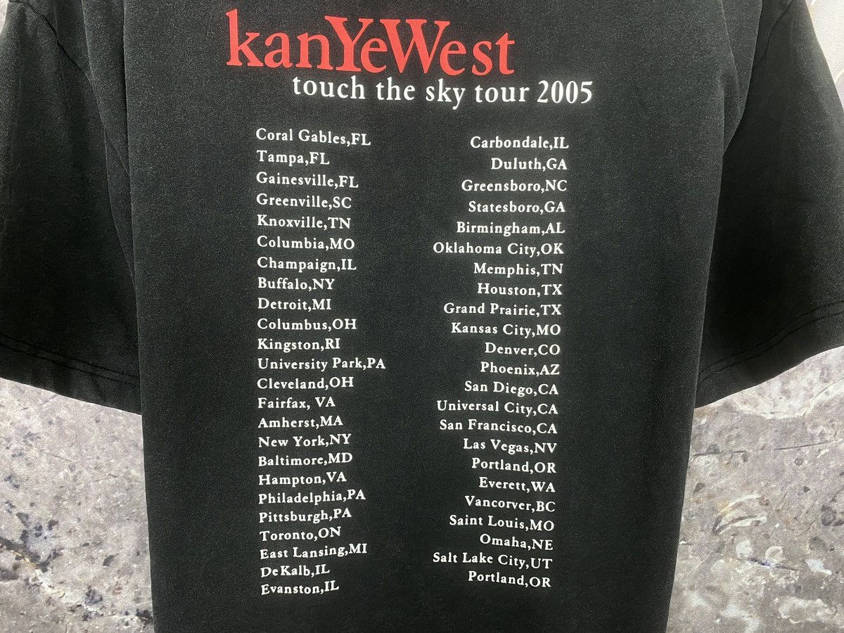 Other Men’s Late Registration Tour 2005 T-Shirt Size Medium Size US M / EU 48-50 / 2 - 9 Thumbnail