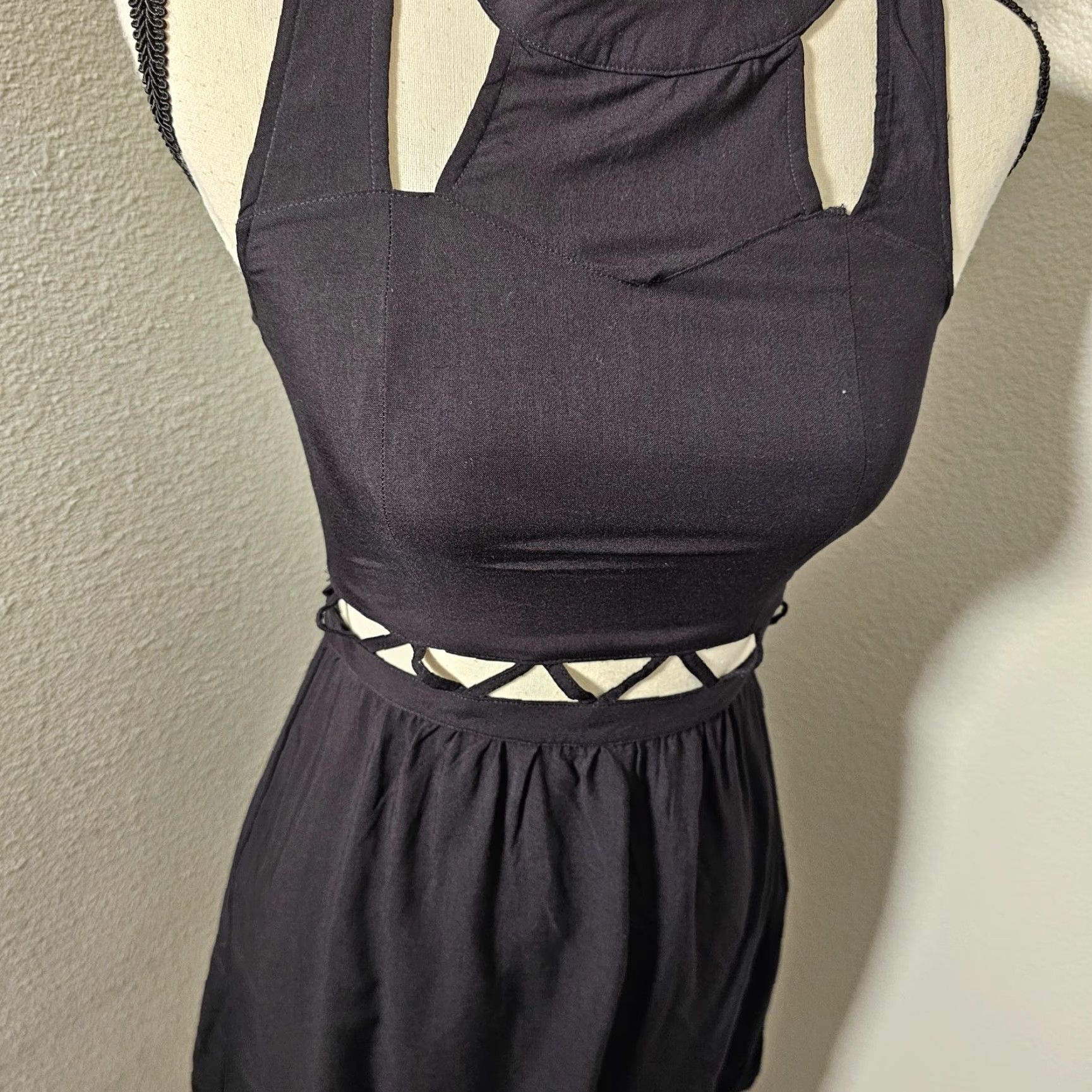 H&M H&M Divided Women's Pencil Dress Sleeveless Cut Out Black Size 2 Zipper Back Size XS / US 0-2 / IT 36-38 - 5 Thumbnail