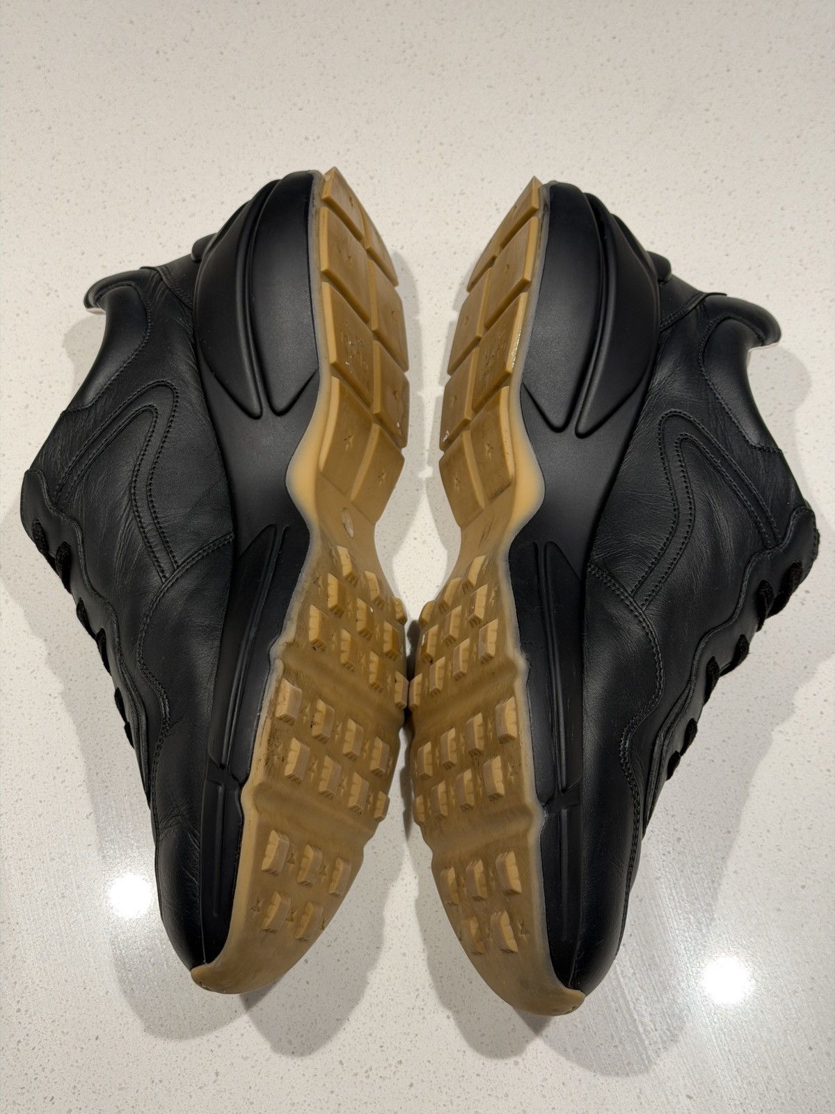 Gucci Gucci Rhyton Sneaker Size US 11 / EU 44 - 2 Thumbnail