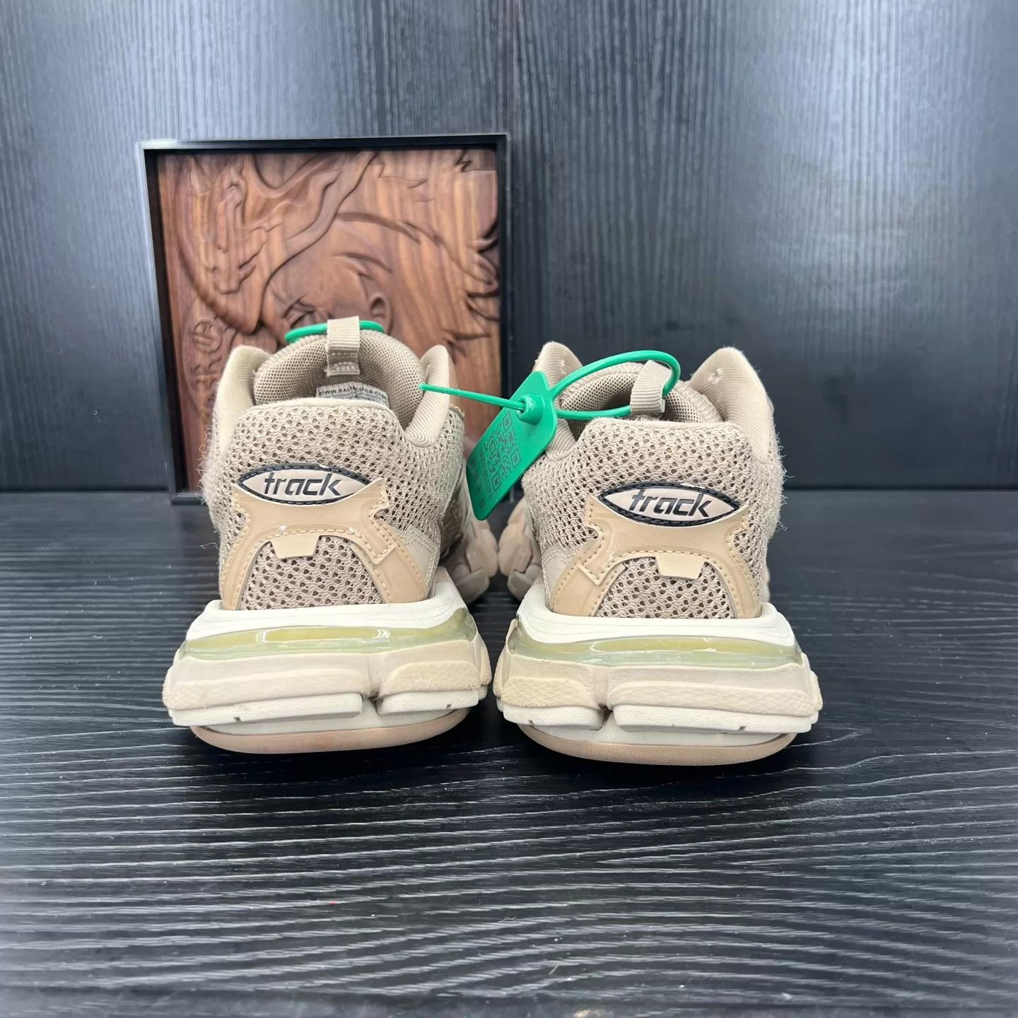 Balenciaga Balenciaga Track 3 Distressed Beige 38 Near New Size US 8 / IT 38 - 4 Thumbnail