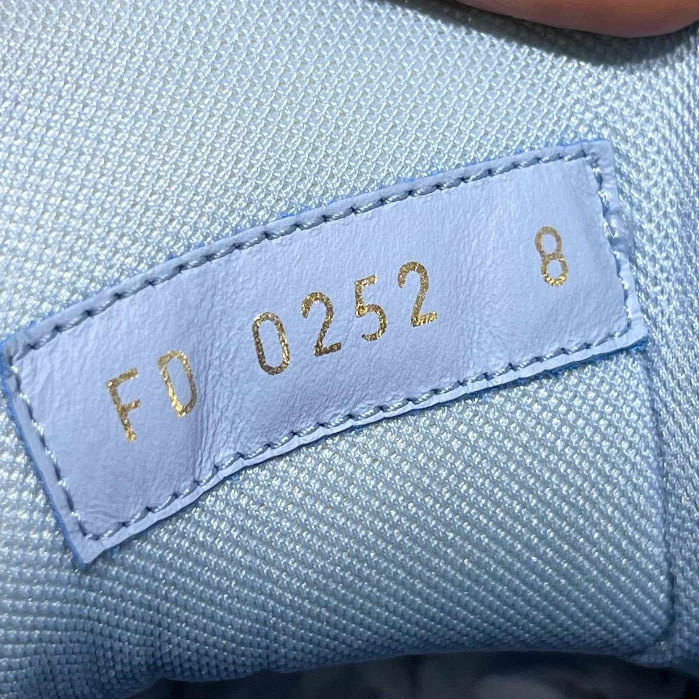 Louis Vuitton LV Trainer white blue UK8/42 Size US 9 / EU 42 - 8 Thumbnail