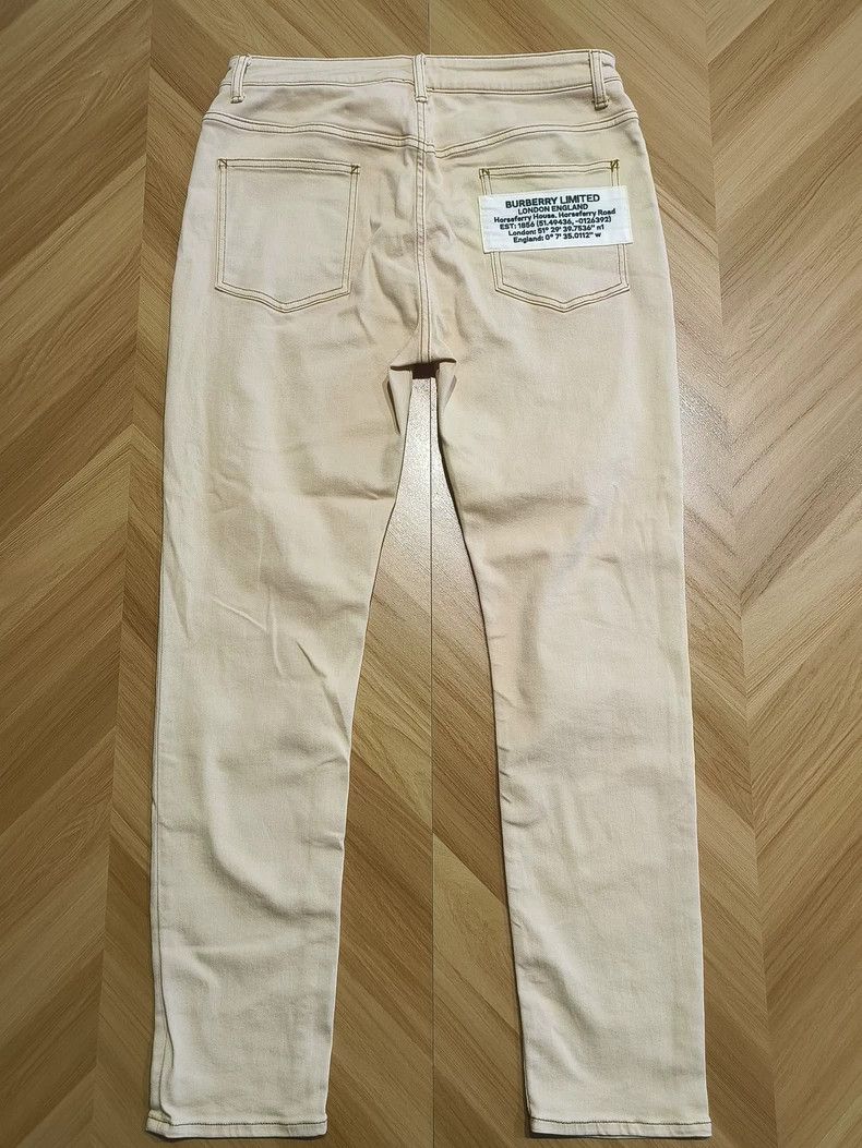 Burberry Burberry Beige Casual Pants 32-yf Size US 32 / EU 48 - 1 Thumbnail
