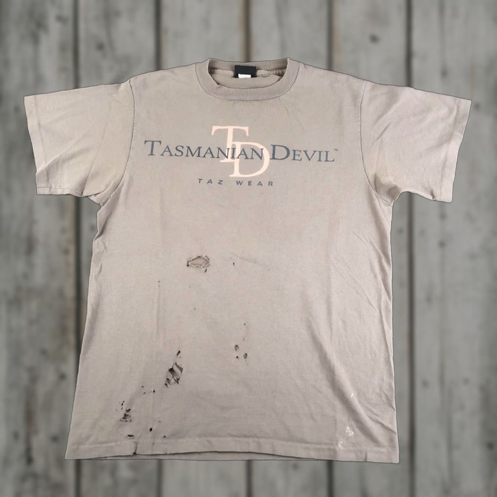 Vintage VTG 90s Tasmanian Devil Looney Tunes Taz Wear T-Shirt L Mens Brown Cotton Crew Neck Short Sleeve Graphic Print Thrashed Vintage 1990s 90s Size US L / EU 52-54 / 3 - 1 Thumbnail