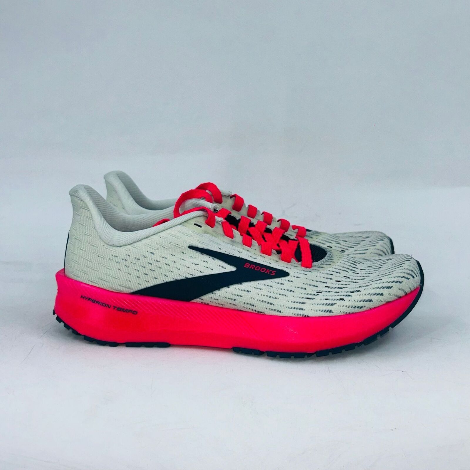 Brooks BROOKS WOMEN HYPERION RUNNING SHOE ICE FLOW/NAVY/PINK Sz 6 B Size US 6 / IT 36 - 1 Thumbnail