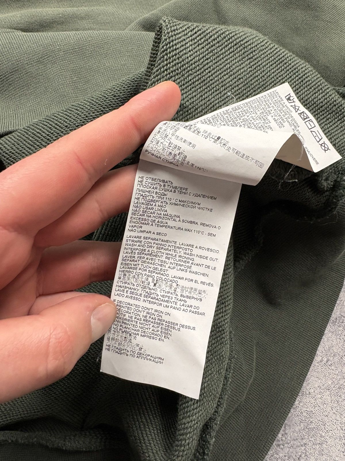 Vivienne Westwood VIVIENNE WESTWOOD Vintage Mini Logo Luxury Sweatshirt Hype Size US L / EU 52-54 / 3 - 8 Thumbnail