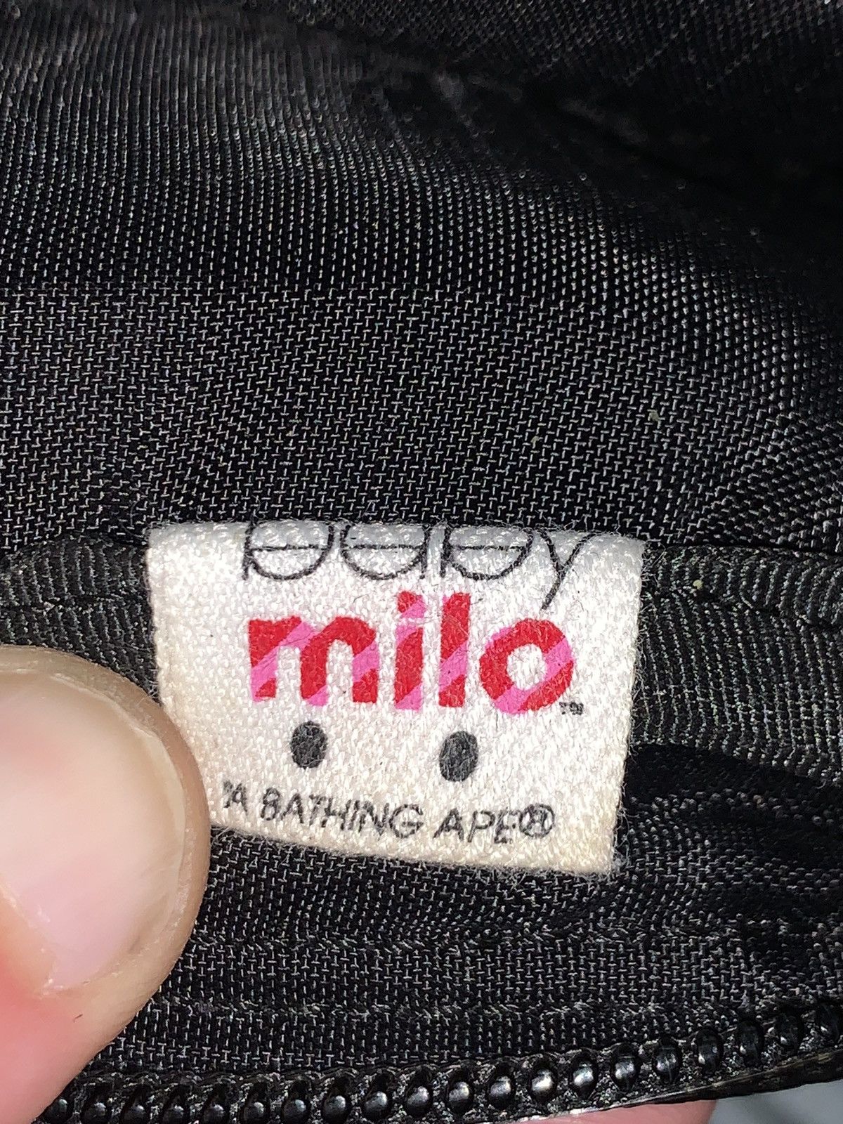 Bape *RARE* Vintage Bape Bathing Ape Baby Milo Crossbody Bag Size ONE SIZE - 8 Thumbnail