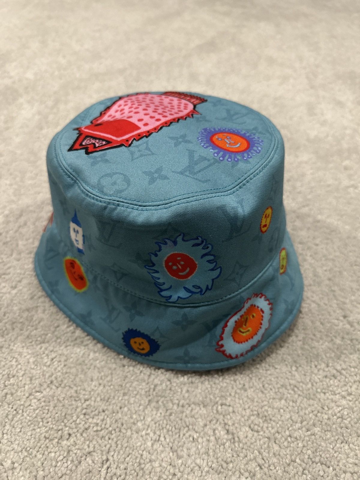 ?Limited Edition? Louis Vuitton x Kusama Reversible Bucket Hat Louis Vuitton x Yayoi Kusama Reversible Painted Dots Bucket  main image 3