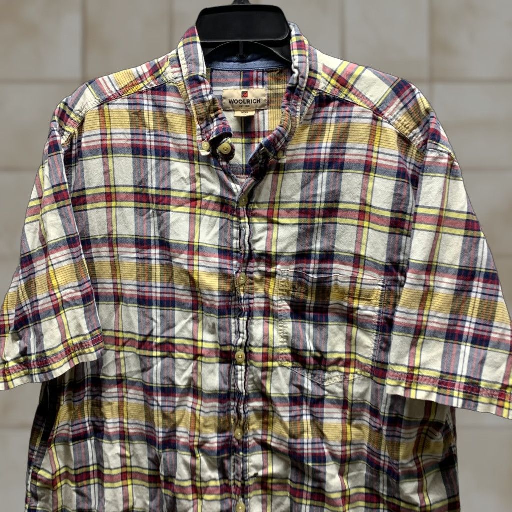 Vintage Woolrich Shirt XL Reg Button-Up Plaid Mens Outdoors 90s Orange Red Cotton Short Sleeve Button-Down Collar Mens Size US XL / EU 56 / 4 - 1 Thumbnail