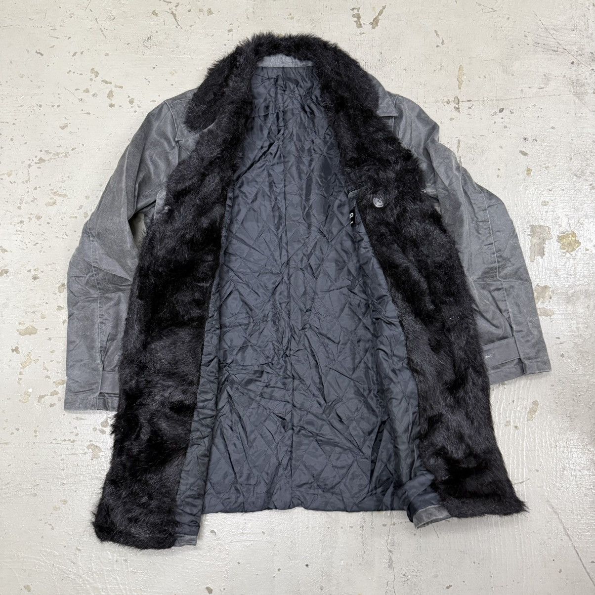 Tornado Mart 2000s Tornado Mart Shearling Fur Waxed Midi Coat Punk Size US L / EU 52-54 / 3 - 2 Thumbnail