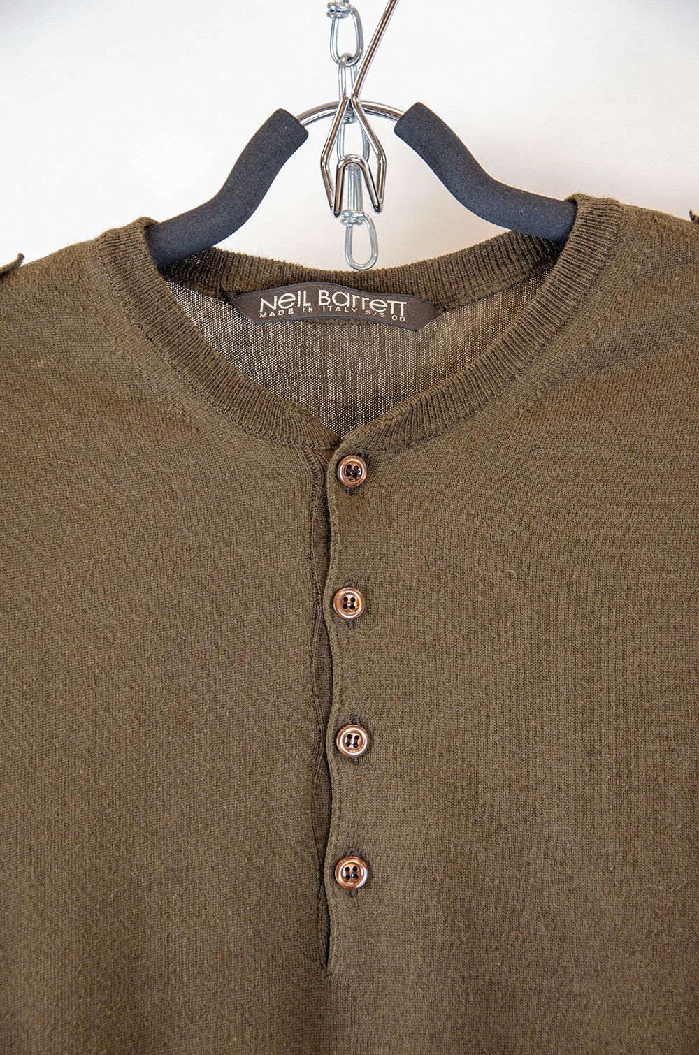 Neil Barrett Neil Barrett Chocolate Knit Sleeveless Henley Vest - Size M Size US M / EU 48-50 / 2 - 4 Thumbnail