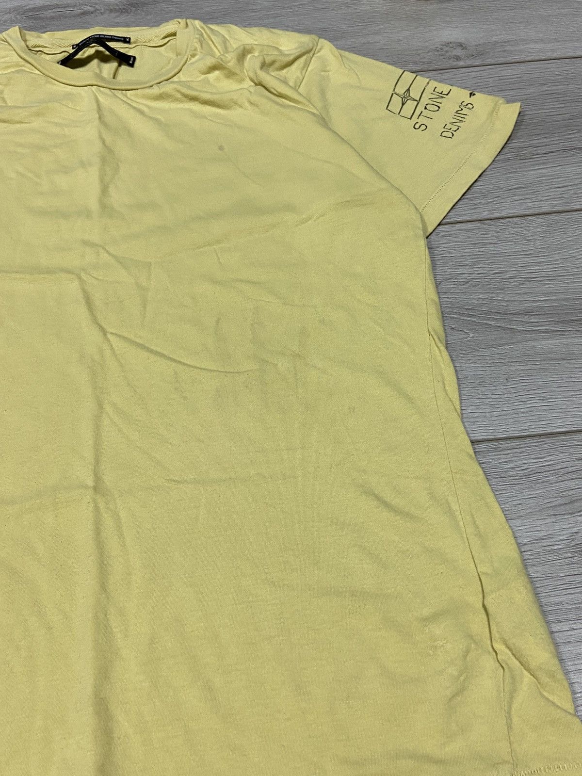 Vintage Stone Island denims vintage compass logo t-shirt Size US L / EU 52-54 / 3 - 5 Thumbnail