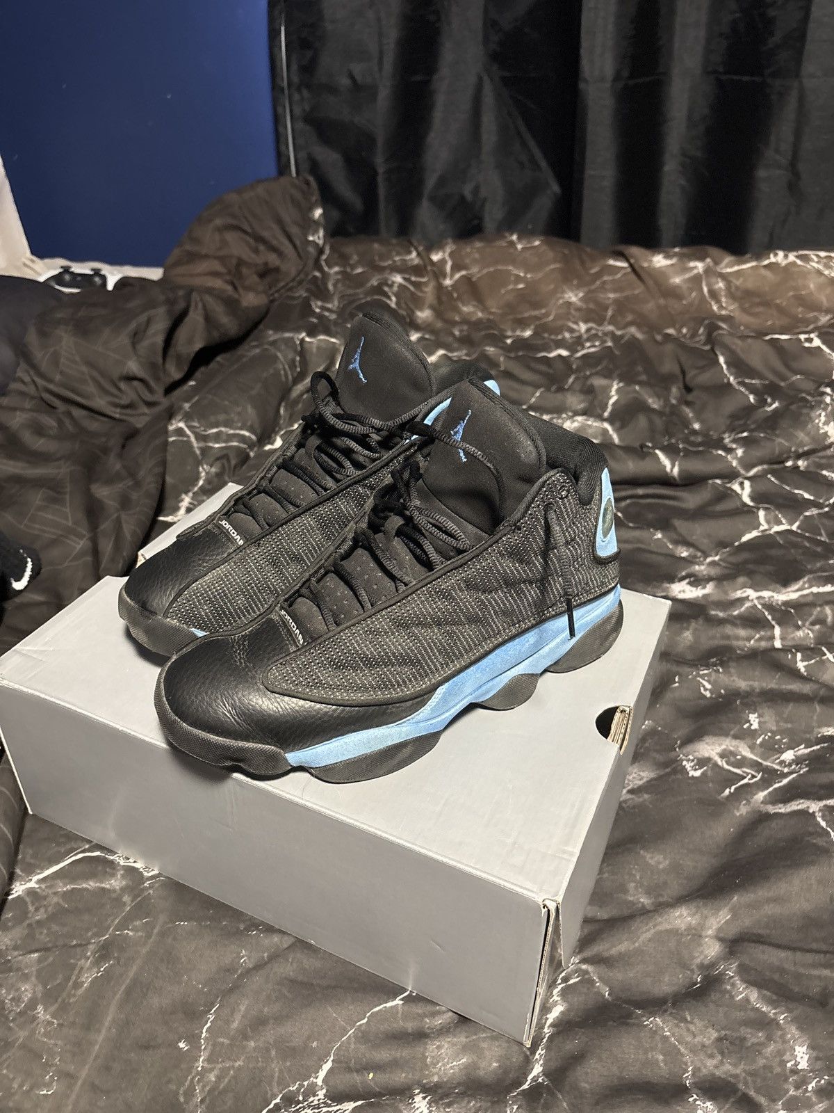 Jordan Brand Jordan 13 Retro UNC Blue-OG box Size US 9.5 / EU 42-43 - 1 Thumbnail