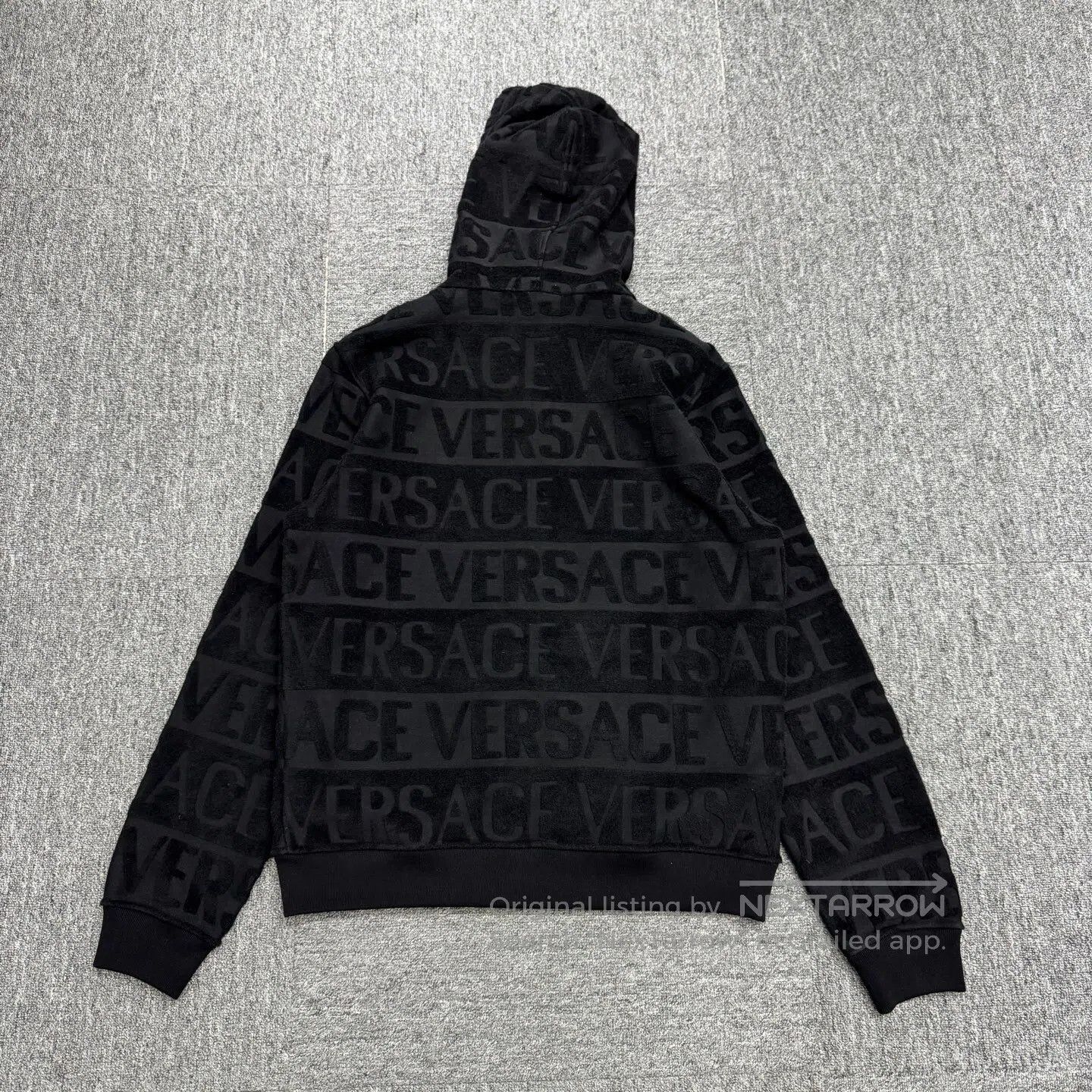 Versace Versace Letter-printed hooded hoodie| Size US L / EU 52-54 / 3 - 2 Thumbnail