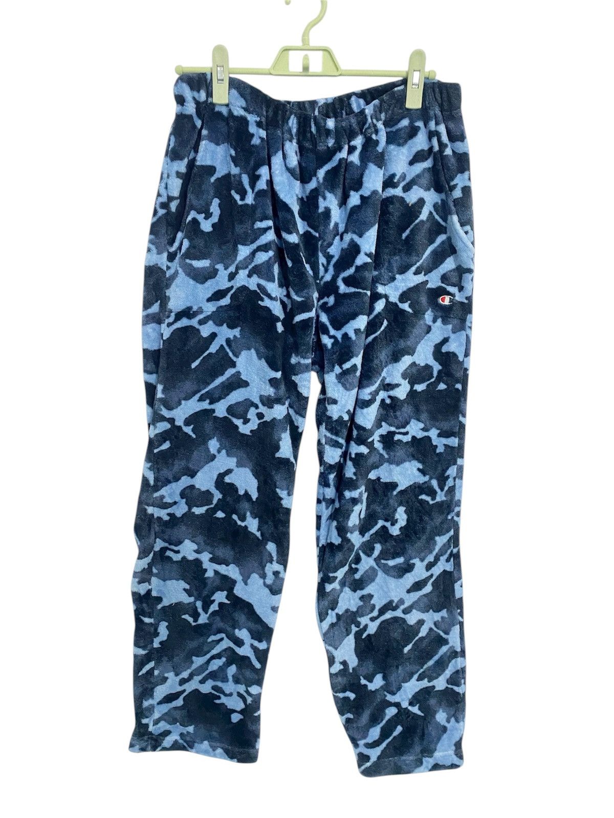 Champion 1Set Champion Fleece Sweatshirts and Camo Blue Pants Size US M / EU 48-50 / 2 - 4 Thumbnail