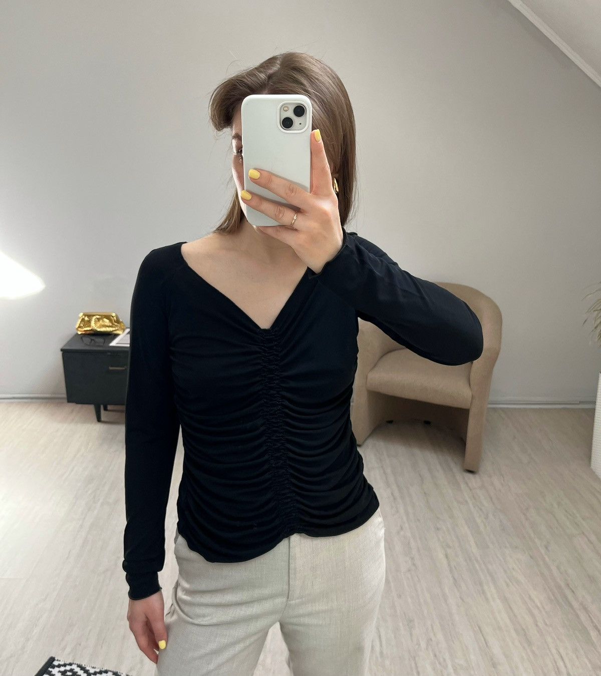 Armani Collezioni × Designer Armani Collezioni Tops Long Sleeve Black Size 44 Size S / US 4 / IT 40 - 1 Thumbnail