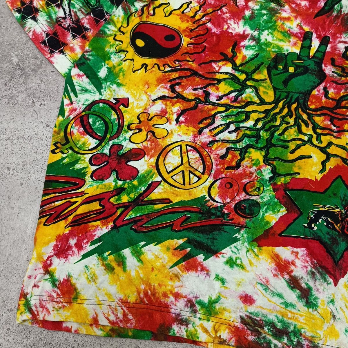 Bob Marley Vintage 90s Bob Marley AOP tee rasta Piece reggie y2k rare Size US XL / EU 56 / 4 - 5 Thumbnail