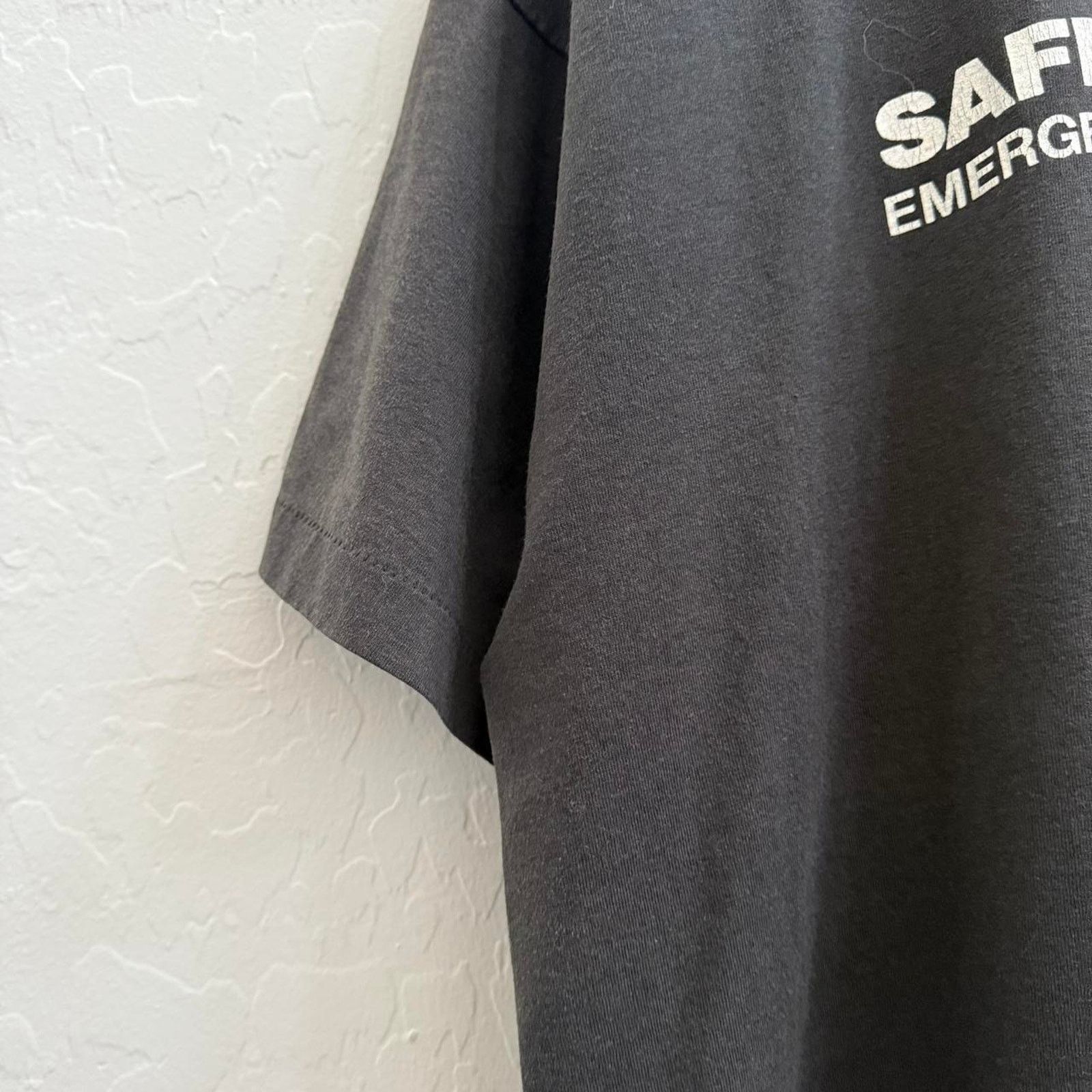 Fruit Of The Loom Vintage obscure school safety systems t-shirt Size US XL / EU 56 / 4 - 4 Thumbnail