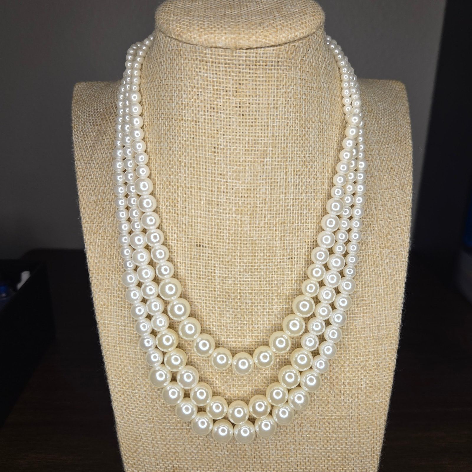 Vintage Vintage 1950s Style Multi-Strand Faux Pearl Necklace Size ONE SIZE - 9 Thumbnail