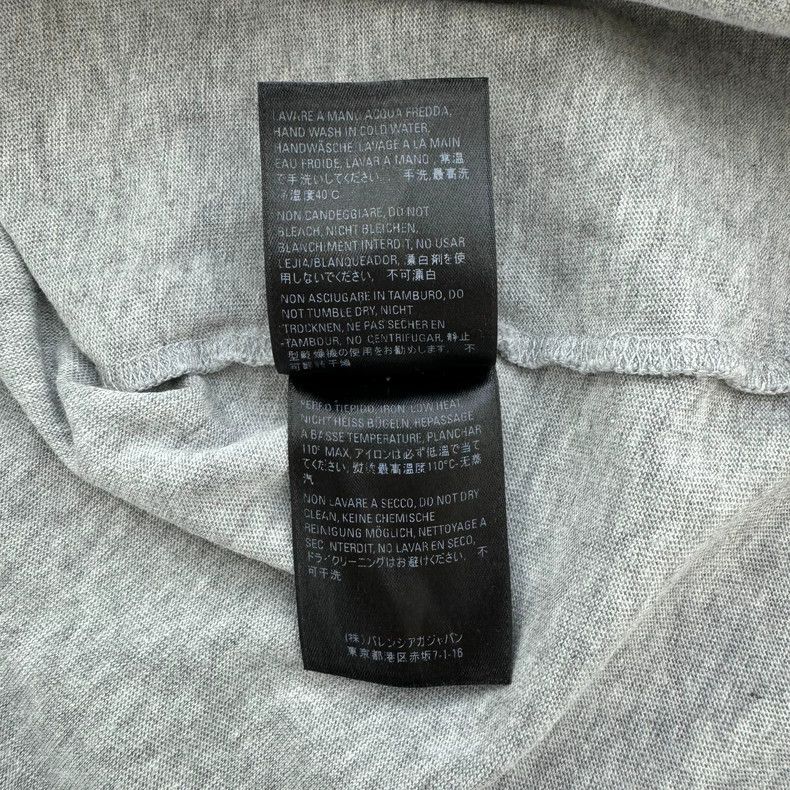 Balenciaga Balenciaga Grey Mailbox Letter Logo Printed Short Sleeve Size US S / EU 44-46 / 1 - 7 Thumbnail