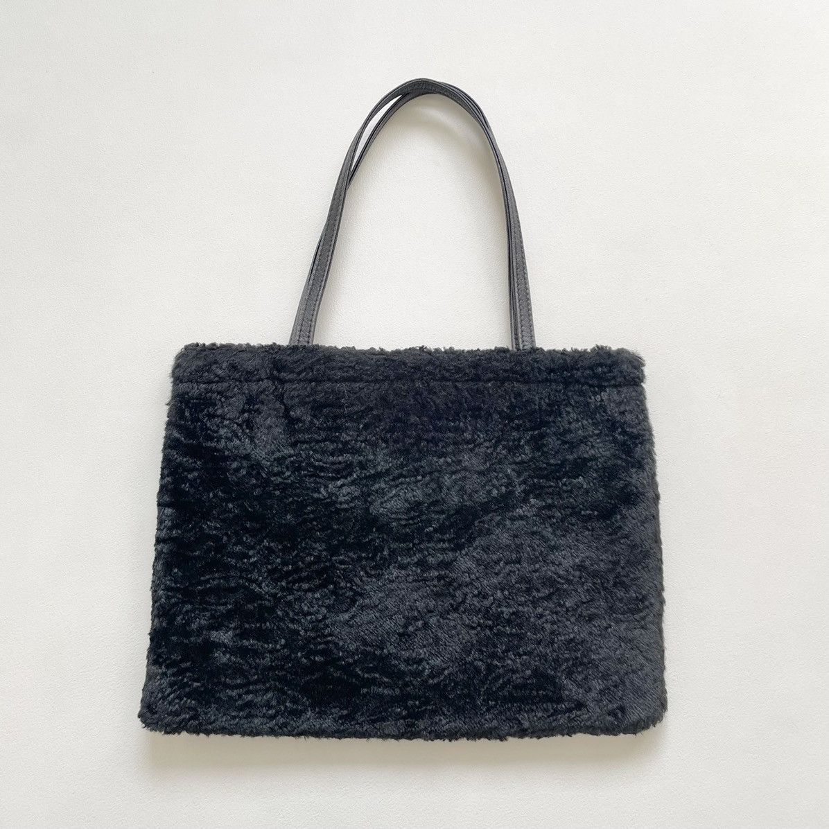 Miu Miu A/W 1999 Black Shearling Mini Hand Bag Size ONE SIZE - 1 Thumbnail