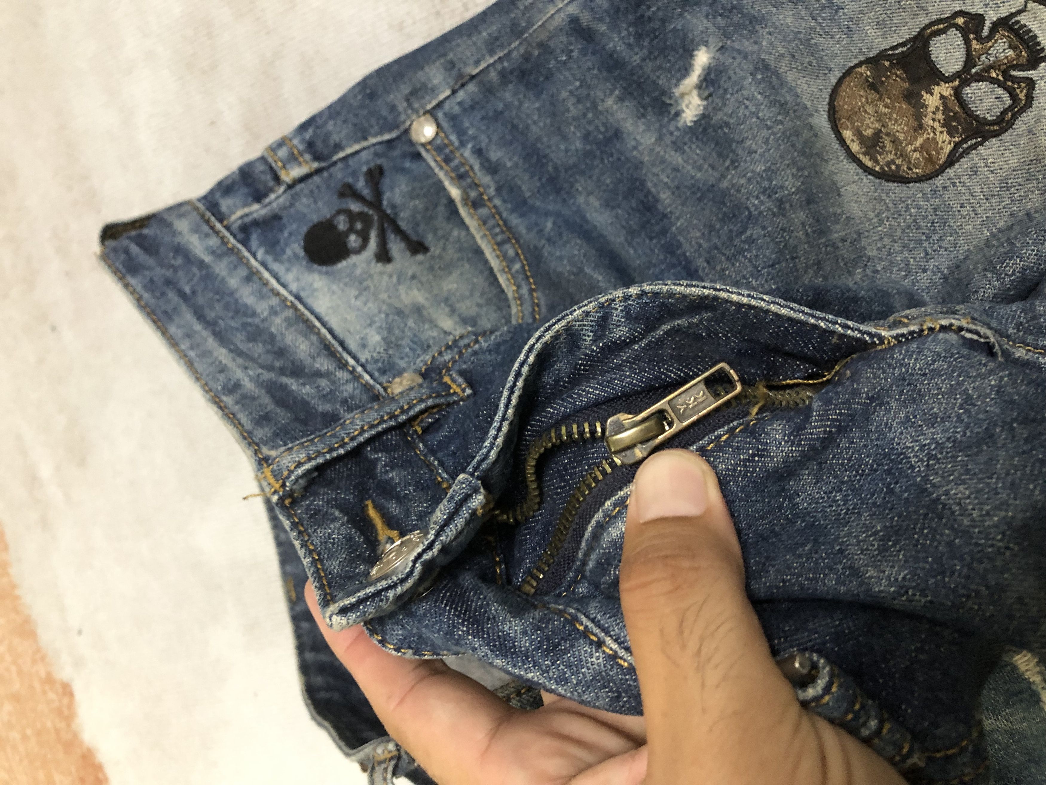 Japanese Brand Roen skull punk studed distresseed japanese brand jeans Size US 30 / EU 46 - 10 Thumbnail