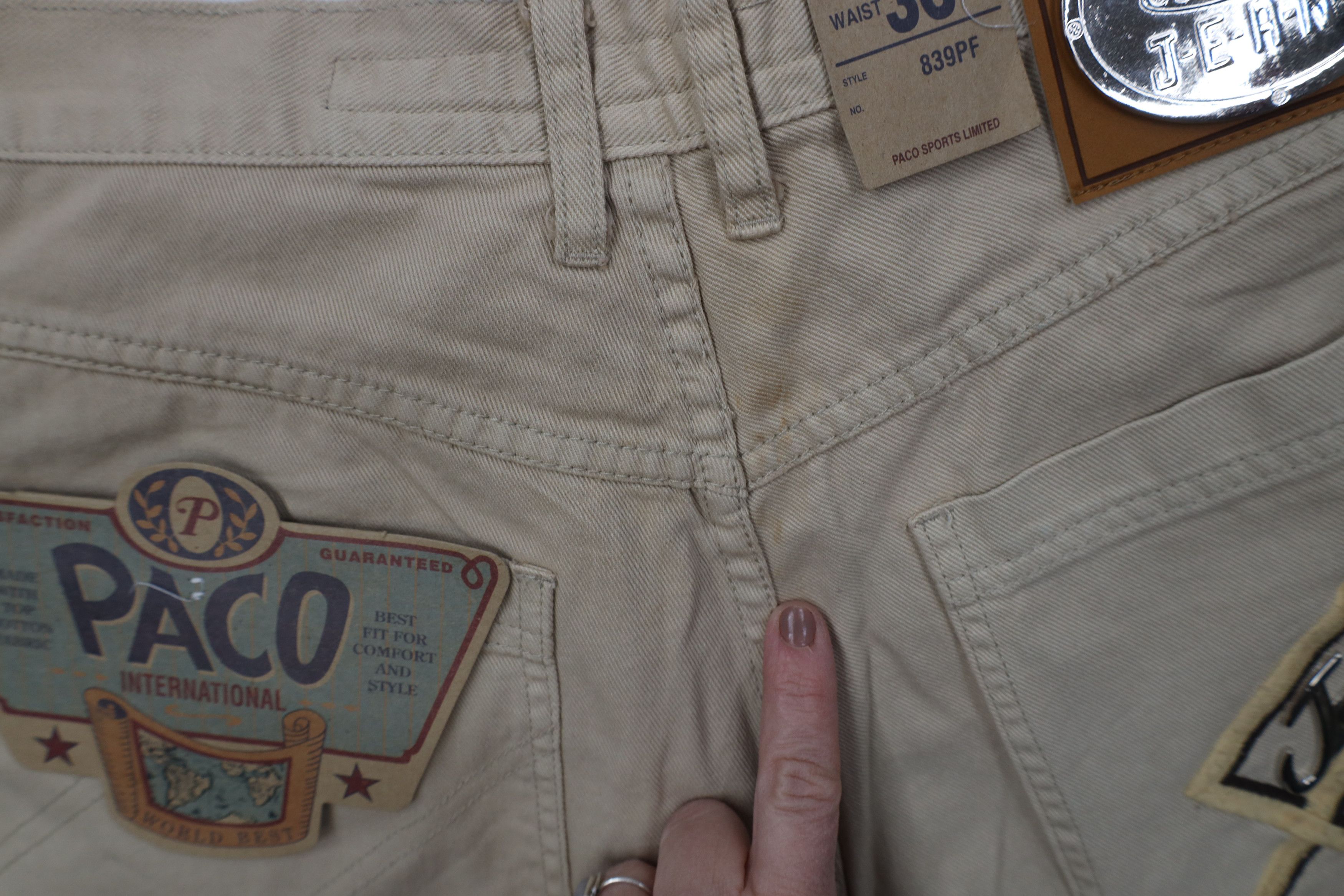 Vintage Deadstock Vintage 90s Paco Hip Hop Denim Jean Shorts Tan Size US 36 / EU 52 - 16 Thumbnail