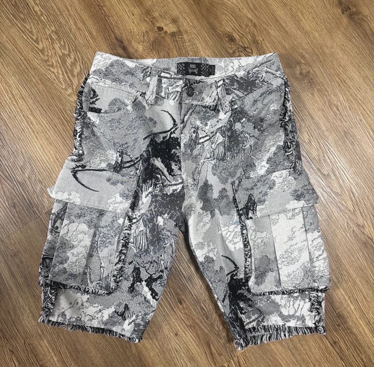 Other Grim Reaper Jorts W30 Size US 30 / EU 46 - 1 Thumbnail