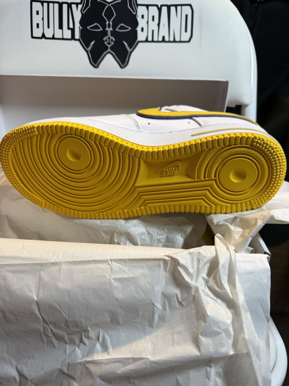 Nike Kobe Nike Air Force 1 Retro Home Size US 8 / EU 41 - 7 Thumbnail