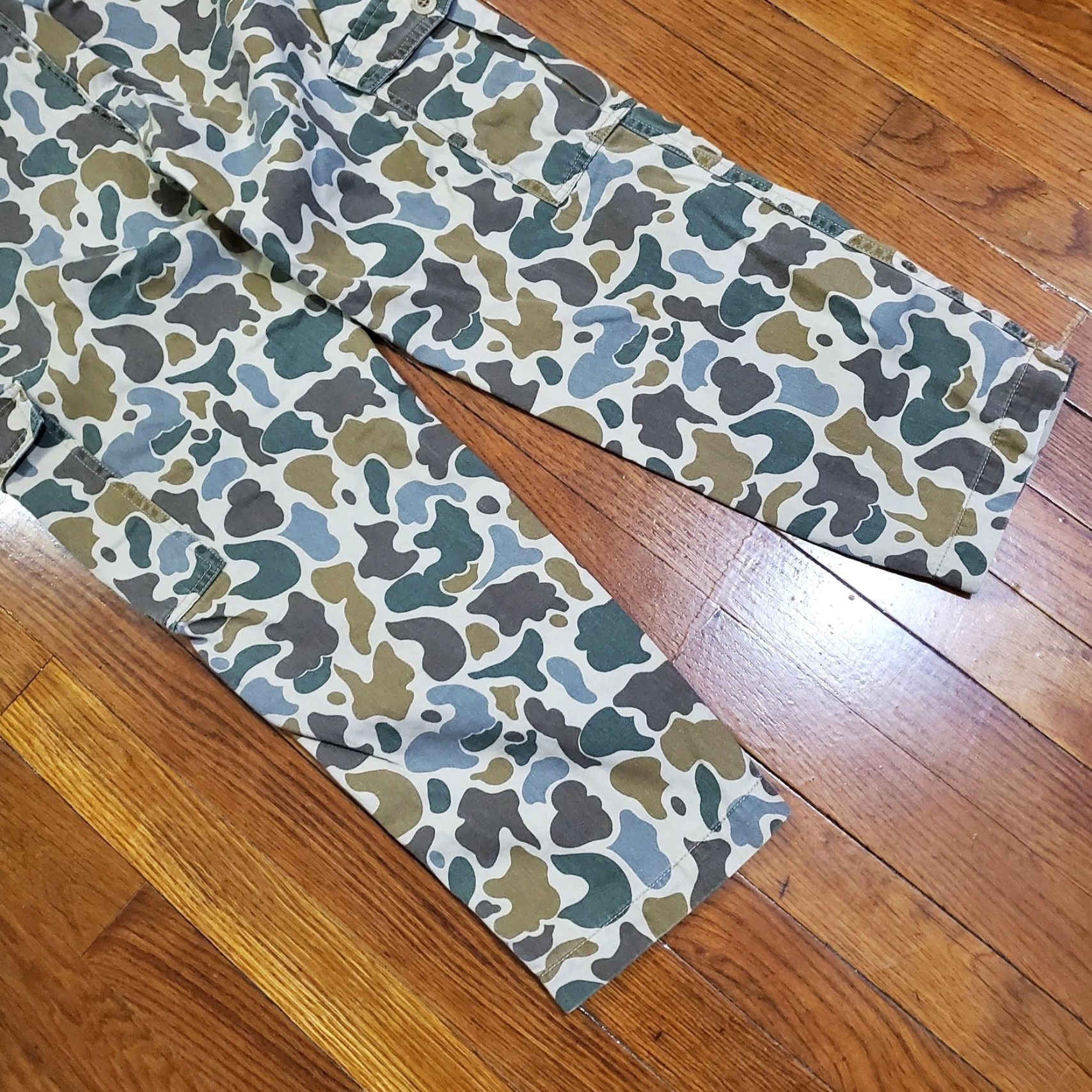 Madewell Madewell Cargo Pants Womens 25 Multicolor Camo Twill Straight Leg Casual Pockets Size 42" / US 20 - 2 Thumbnail