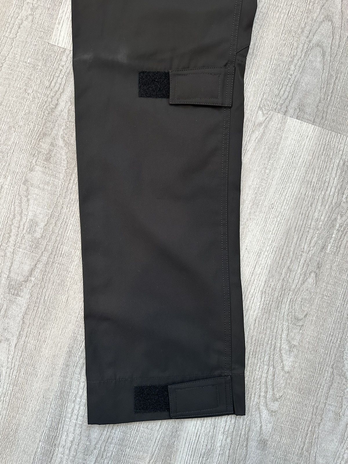 1017 ALYX 9SM × Alyx 1017 Alyx 9SM Black Tactical Cargo Pants Size US 32 / EU 48 - 9 Thumbnail