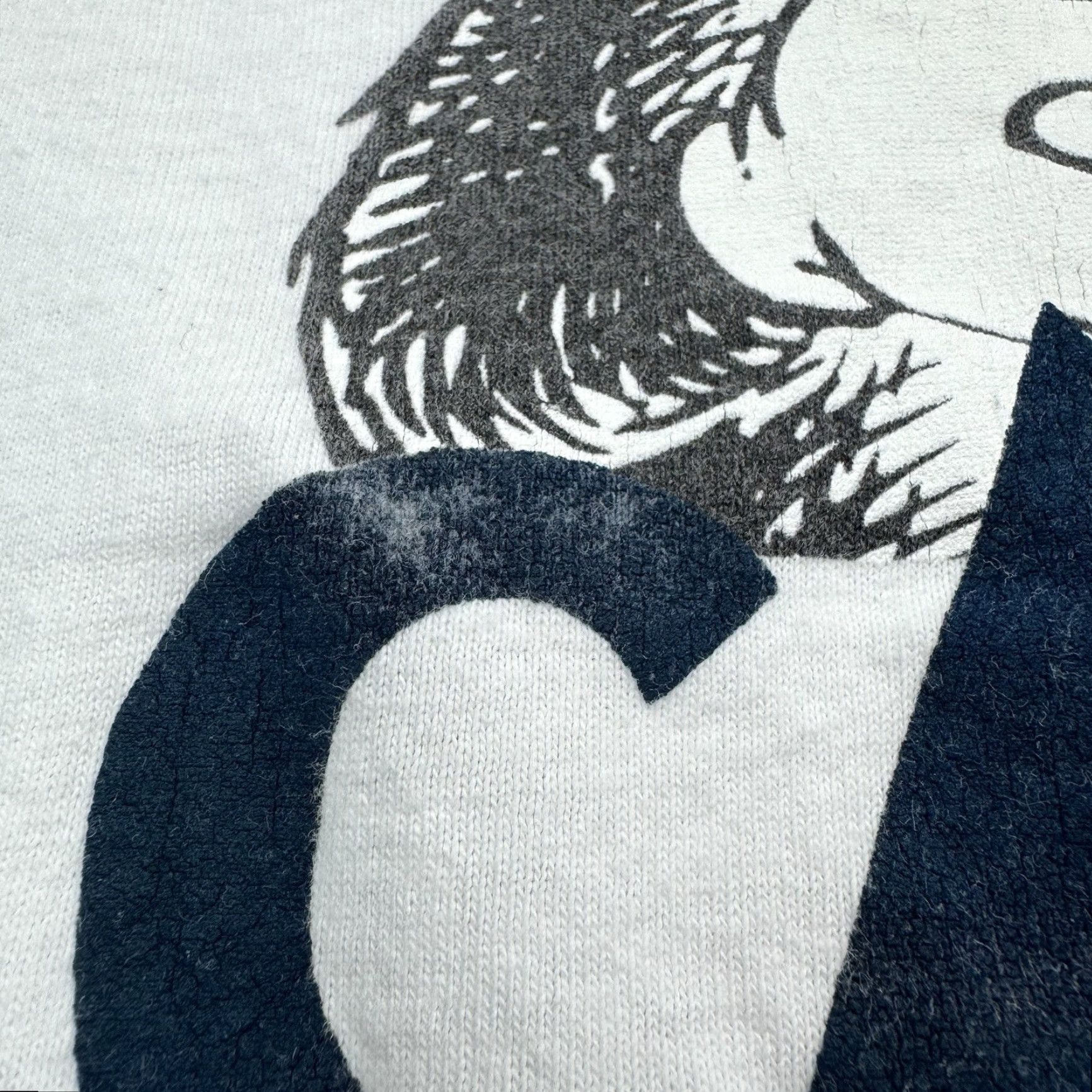 Vintage VINTAGE Cat In The Hat T-Shirt Men Adult Large Cartoon 90s Dr Seuss White Graphic Size US L / EU 52-54 / 3 - 4 Thumbnail